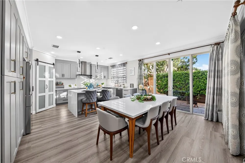 78 Melville Irvine, CA 92620