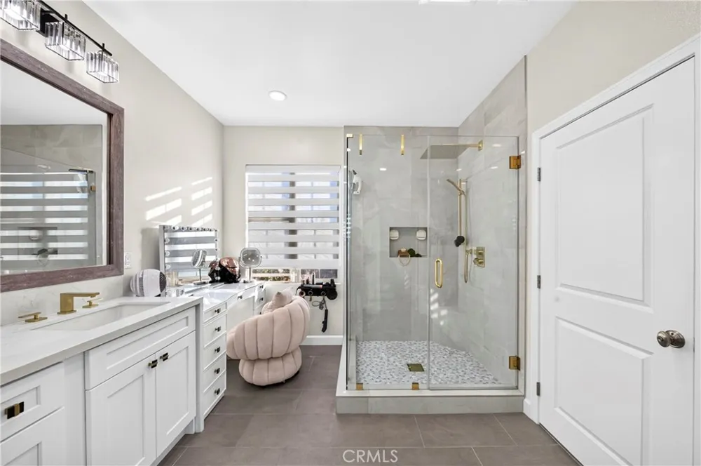 78 Melville Irvine, CA 92620