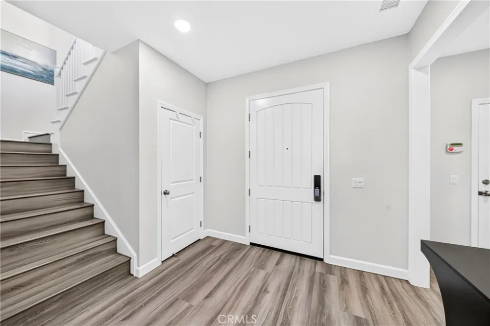78 Melville Irvine, CA 92620