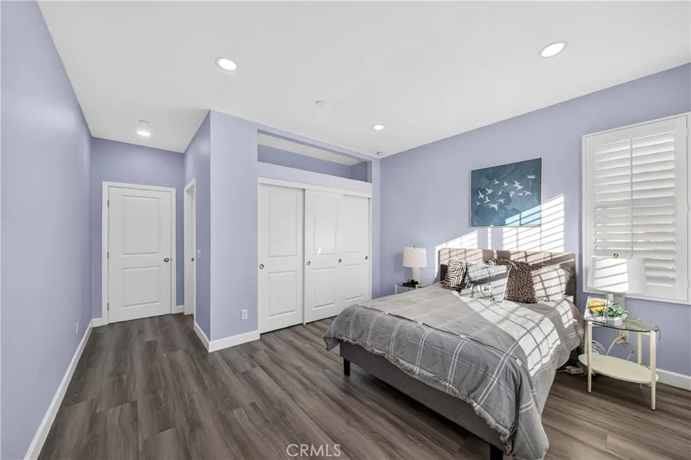 78 Melville Irvine, CA 92620