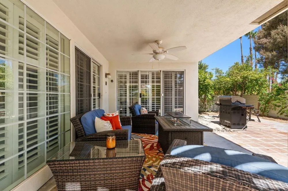 43954 ViA Granada Palm Desert, CA 92211