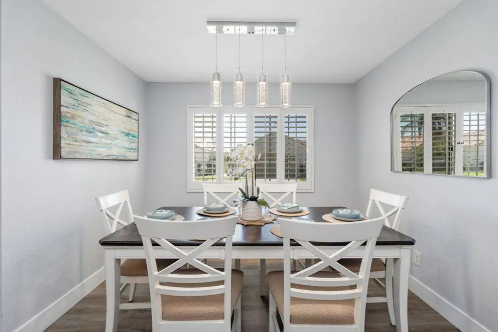 43954 ViA Granada Palm Desert, CA 92211