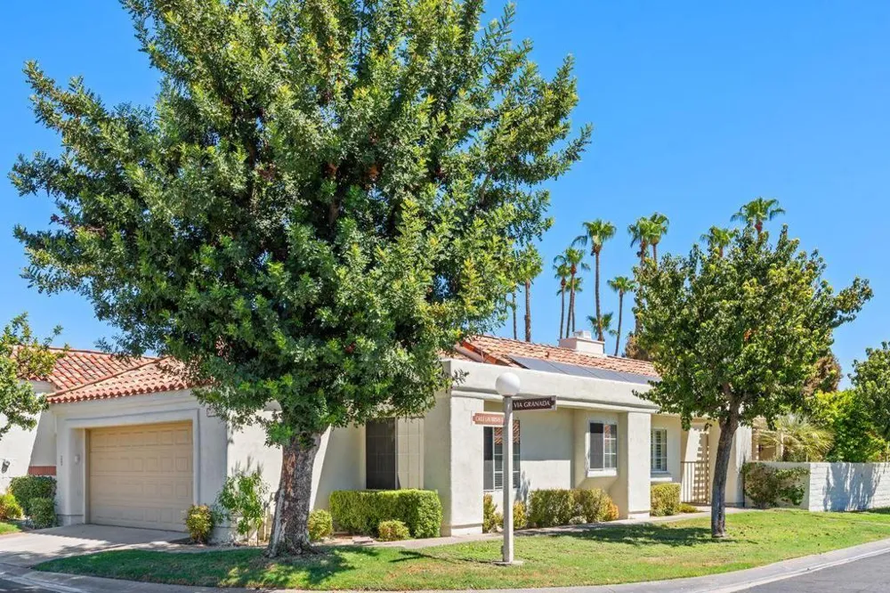 43954 ViA Granada Palm Desert, CA 92211