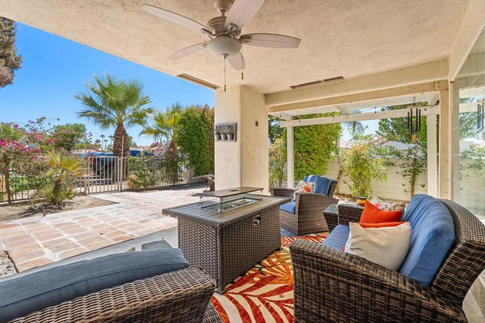43954 ViA Granada Palm Desert, CA 92211