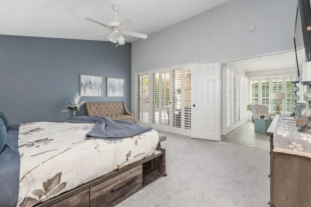 43954 ViA Granada Palm Desert, CA 92211
