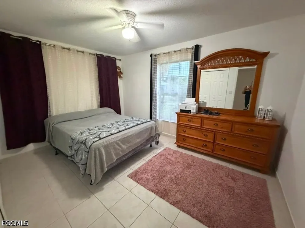 NE 10th Avenue Cape Coral, FL 33909