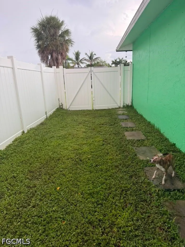 NE 10th Avenue Cape Coral, FL 33909