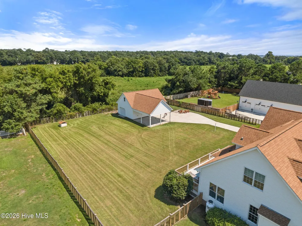 117 Middle Point Road Hampstead, NC 28443