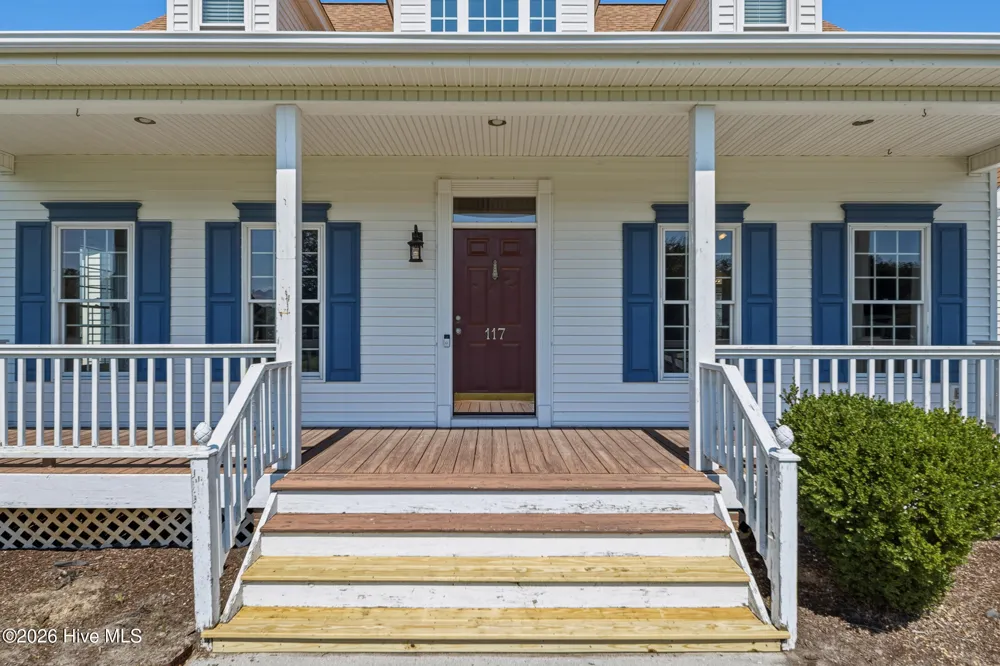 117 Middle Point Road Hampstead, NC 28443