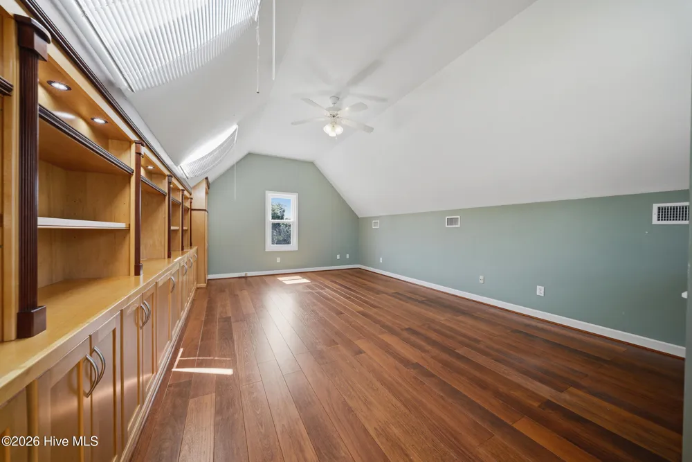 117 Middle Point Road Hampstead, NC 28443