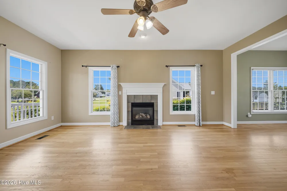 117 Middle Point Road Hampstead, NC 28443
