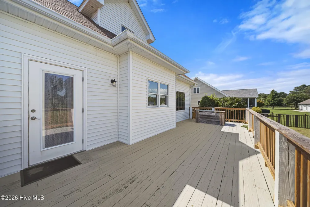 117 Middle Point Road Hampstead, NC 28443