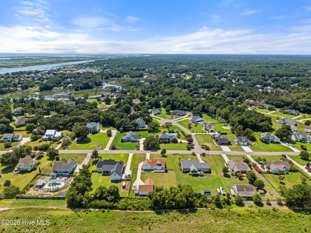 117 Middle Point Road Hampstead, NC 28443