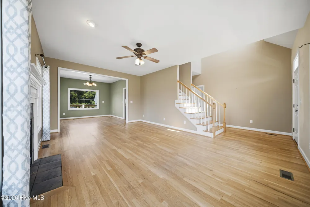 117 Middle Point Road Hampstead, NC 28443