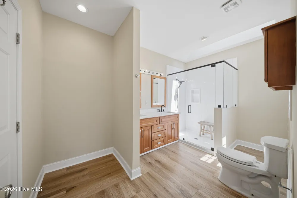 117 Middle Point Road Hampstead, NC 28443