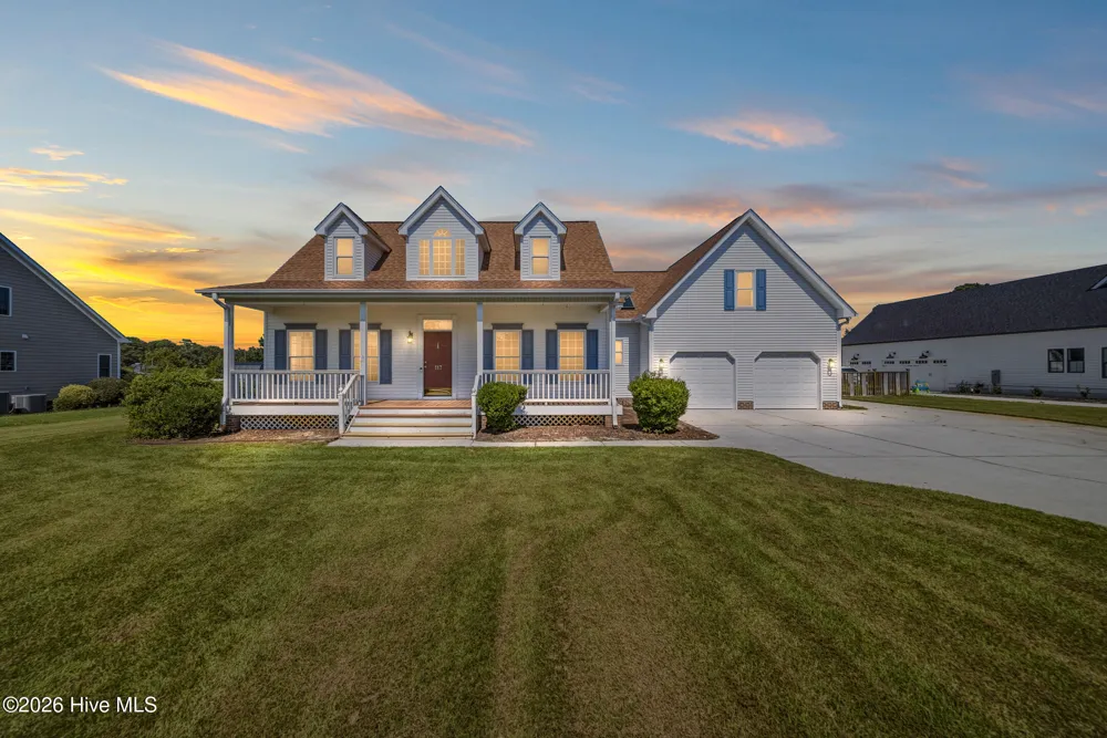 117 Middle Point Road Hampstead, NC 28443