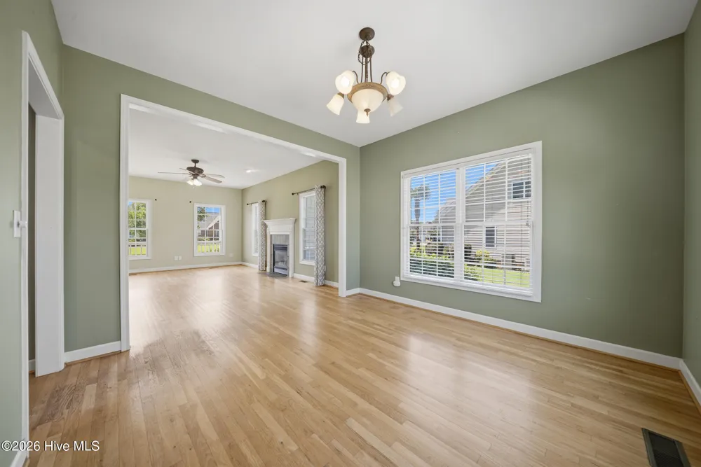 117 Middle Point Road Hampstead, NC 28443