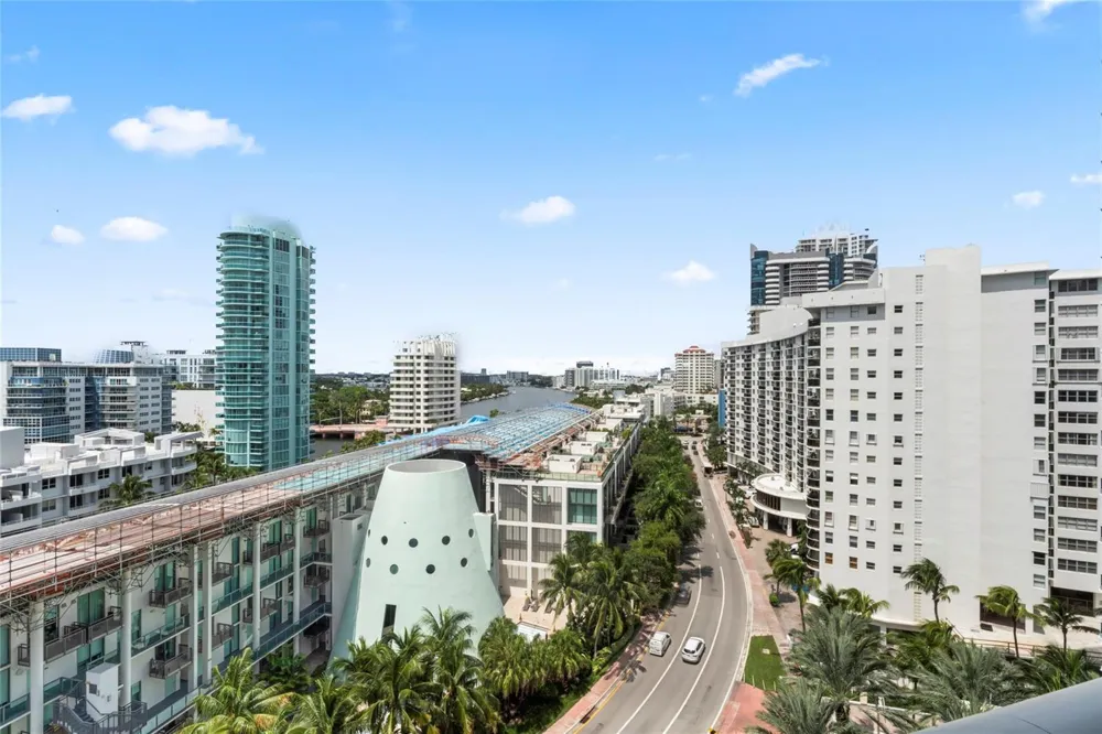 5959 COLLINS AVENUE #1203 Miami Beach, FL 33140