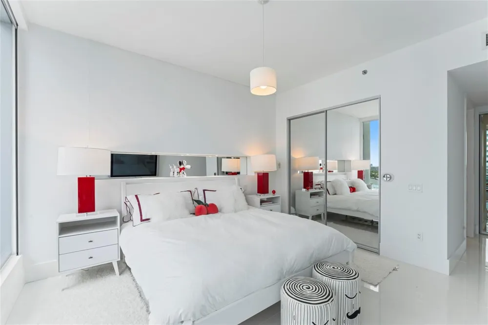 5959 COLLINS AVENUE #1203 Miami Beach, FL 33140