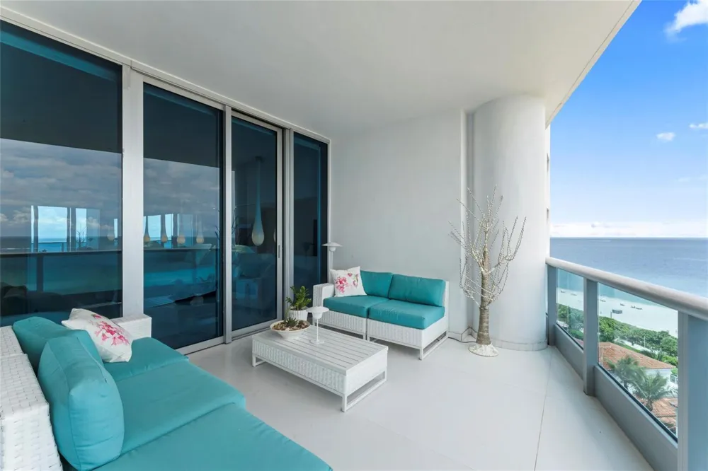 5959 COLLINS AVENUE #1203 Miami Beach, FL 33140