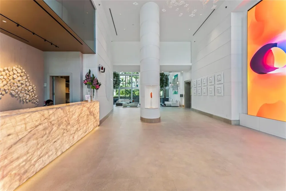 5959 COLLINS AVENUE #1203 Miami Beach, FL 33140