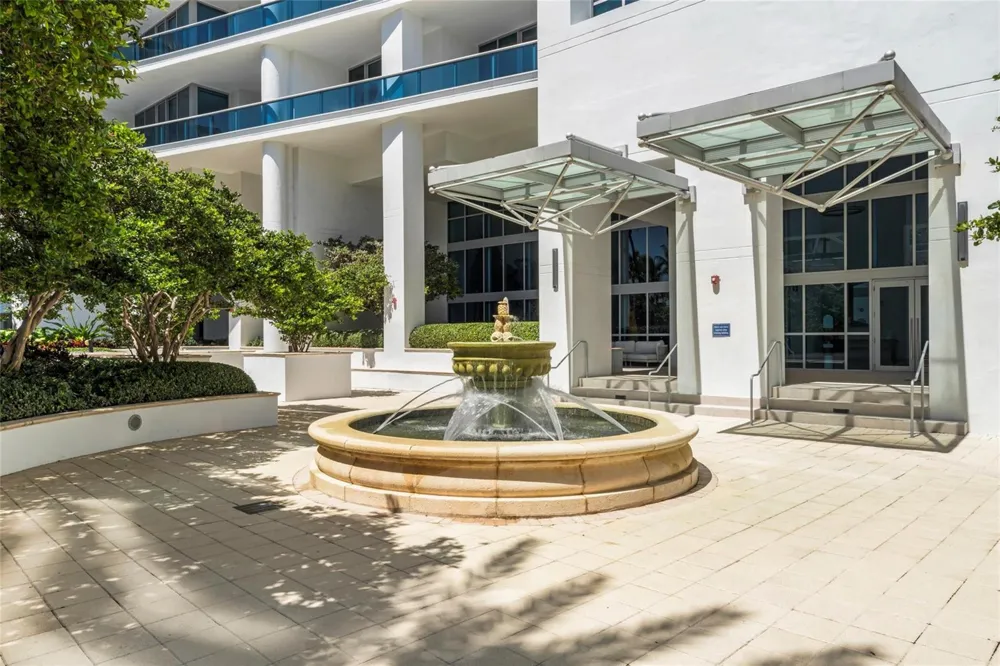 5959 COLLINS AVENUE #1203 Miami Beach, FL 33140