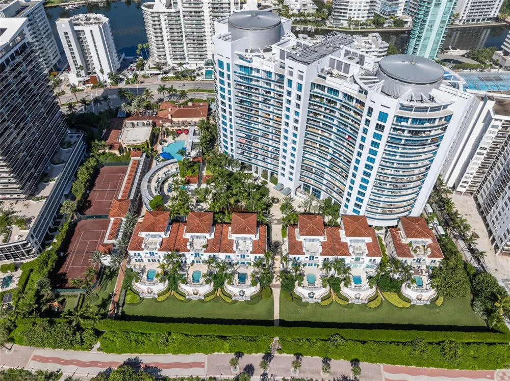 5959 COLLINS AVENUE #1203 Miami Beach, FL 33140