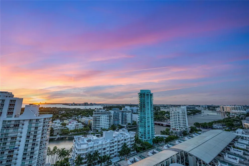 5959 COLLINS AVENUE #1203 Miami Beach, FL 33140