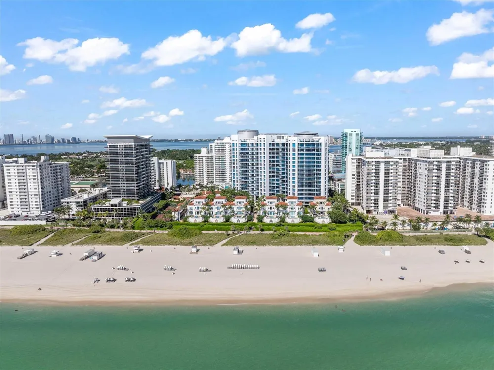 5959 COLLINS AVENUE #1203 Miami Beach, FL 33140