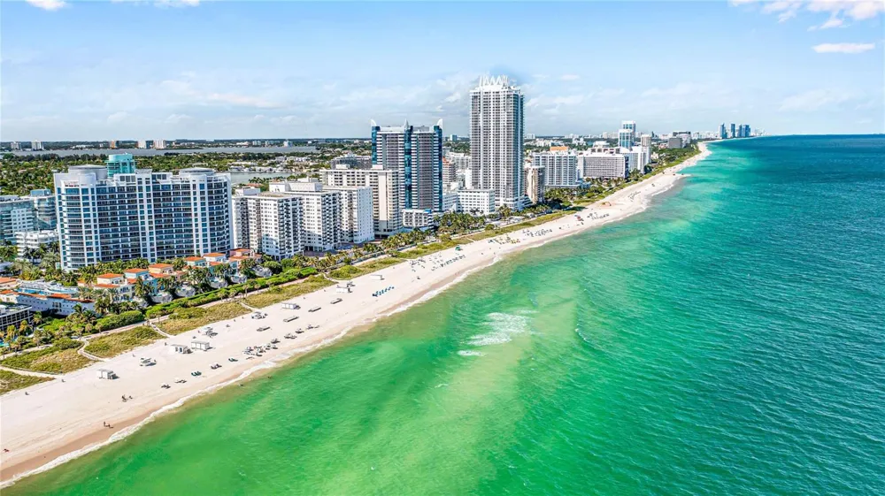 5959 COLLINS AVENUE #1203 Miami Beach, FL 33140