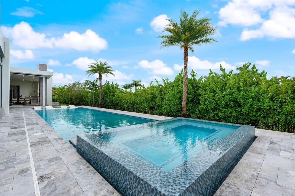 11780 NW 15TH STREET Plantation, FL 33323