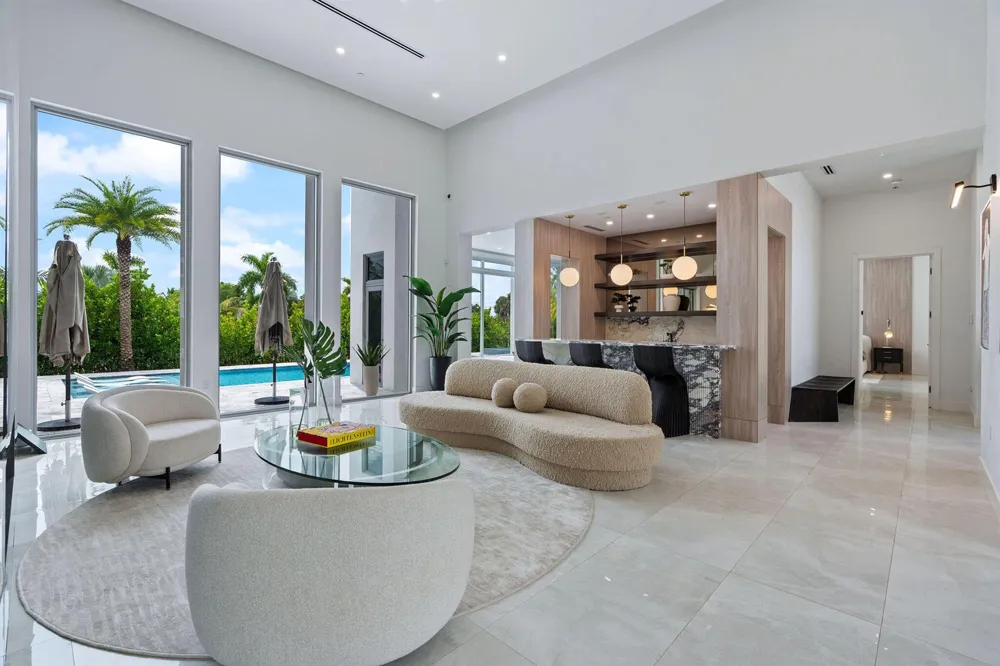 11780 NW 15TH STREET Plantation, FL 33323