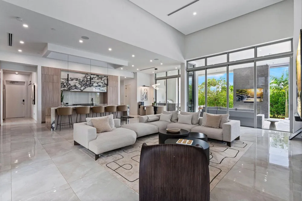 11780 NW 15TH STREET Plantation, FL 33323