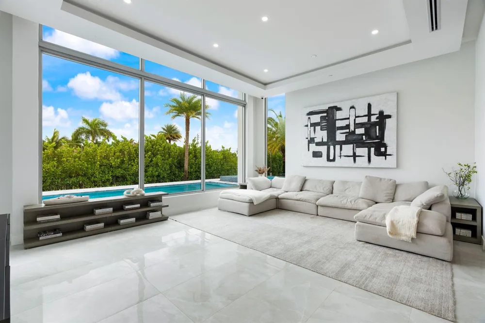 11780 NW 15TH STREET Plantation, FL 33323