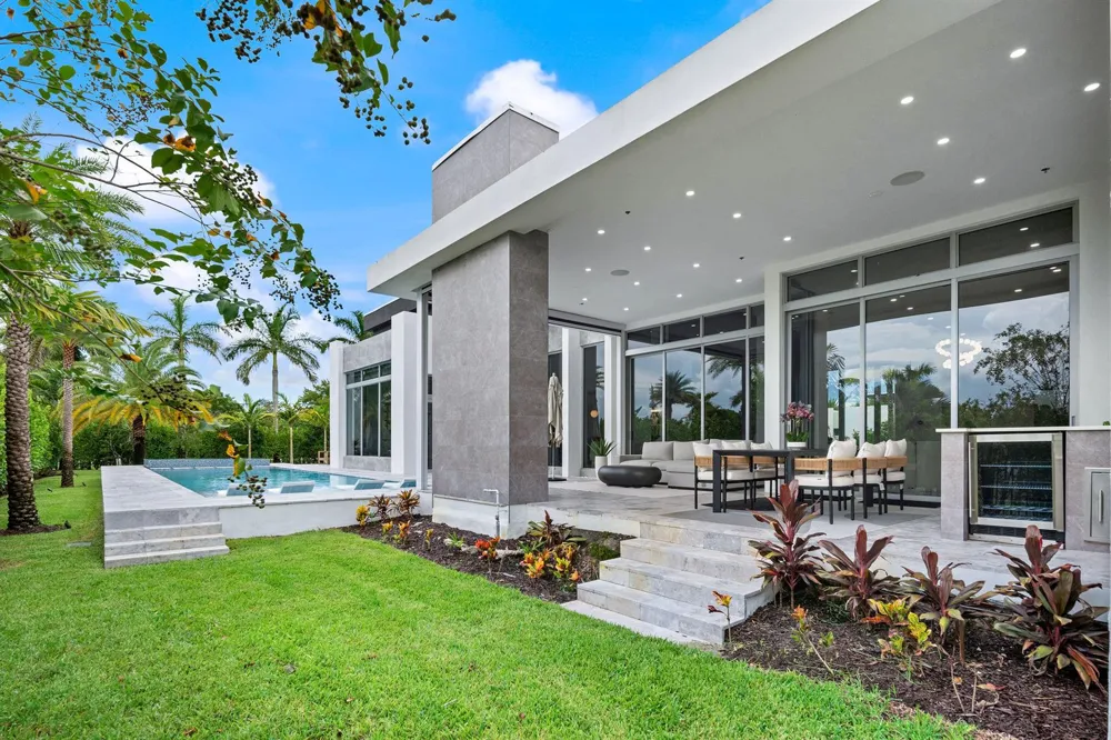 11780 NW 15TH STREET Plantation, FL 33323