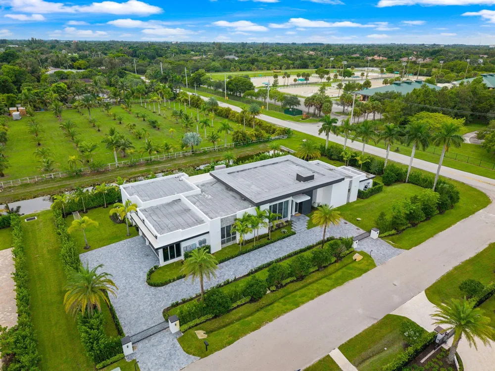 11780 NW 15TH STREET Plantation, FL 33323