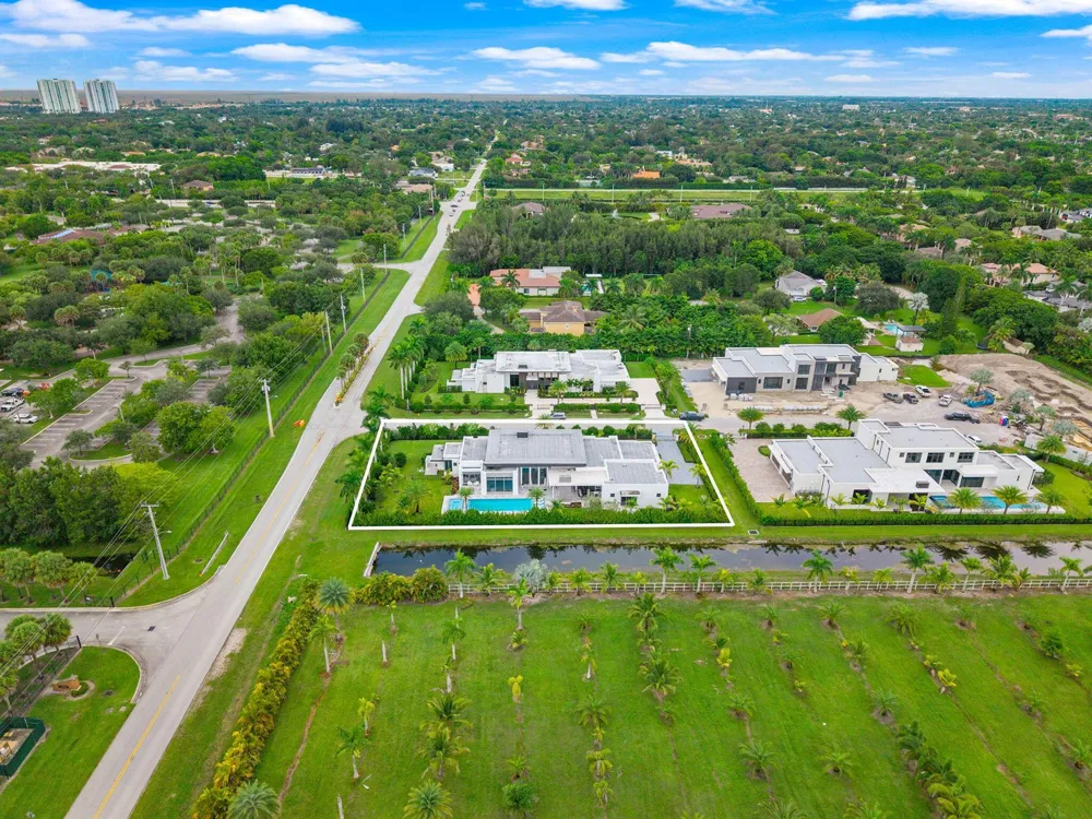 11780 NW 15TH STREET Plantation, FL 33323