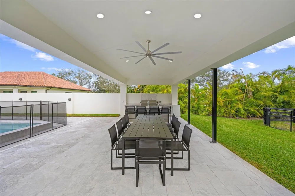 2984 Appaloosa Trail Wellington, FL 33414