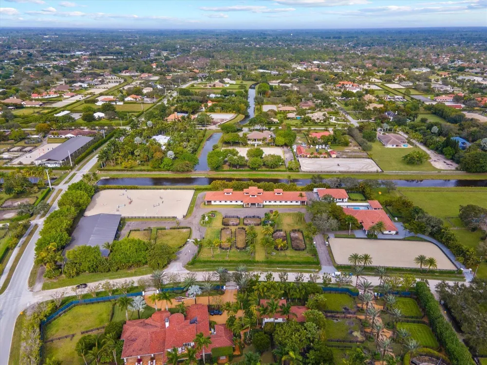 2984 Appaloosa Trail Wellington, FL 33414