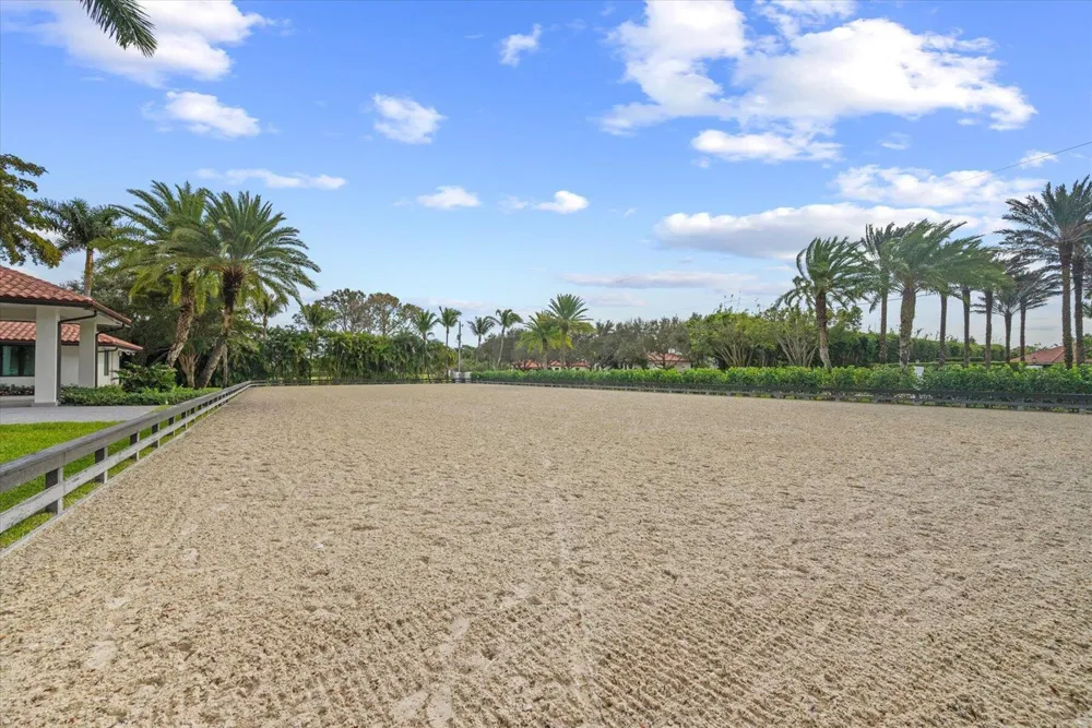 2984 Appaloosa Trail Wellington, FL 33414