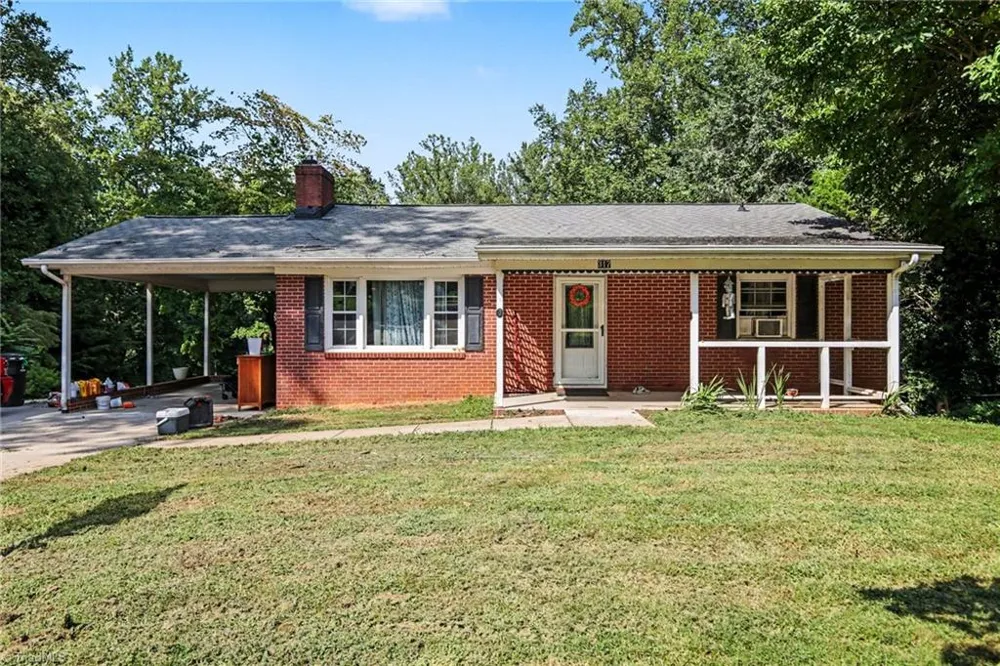 317 Lucinda Lane Kernersville, NC 27284