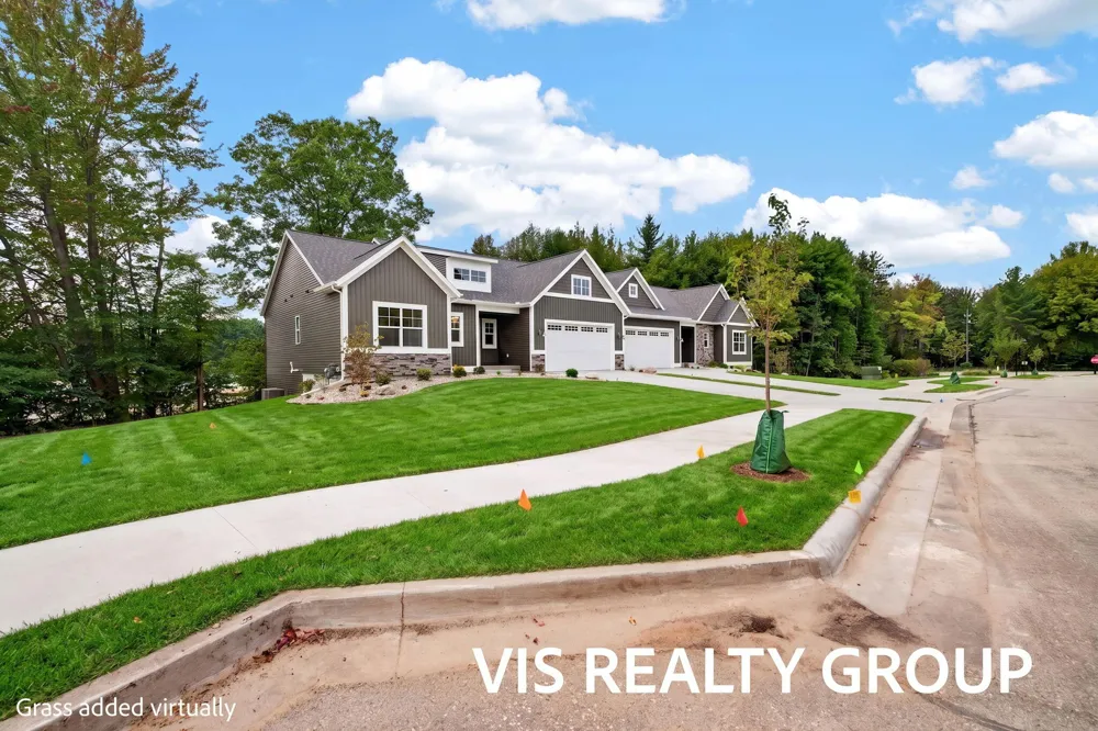 16250 Fort Myers Avenue Spring Lake Township, MI 49456
