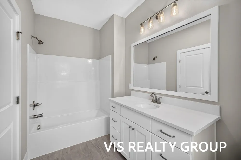 16250 Fort Myers Avenue Spring Lake Township, MI 49456