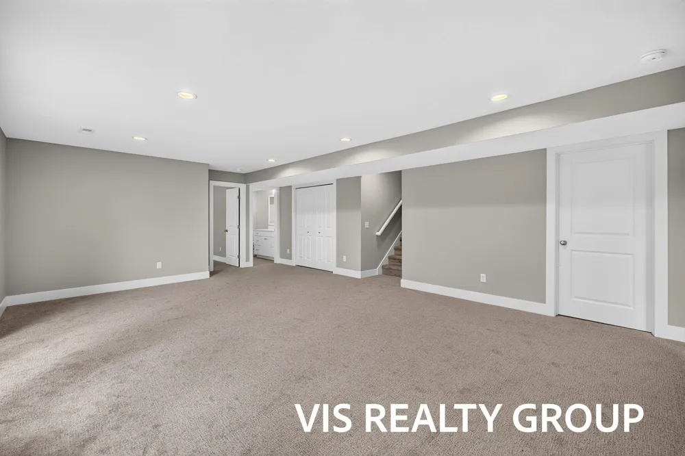 16250 Fort Myers Avenue Spring Lake Township, MI 49456