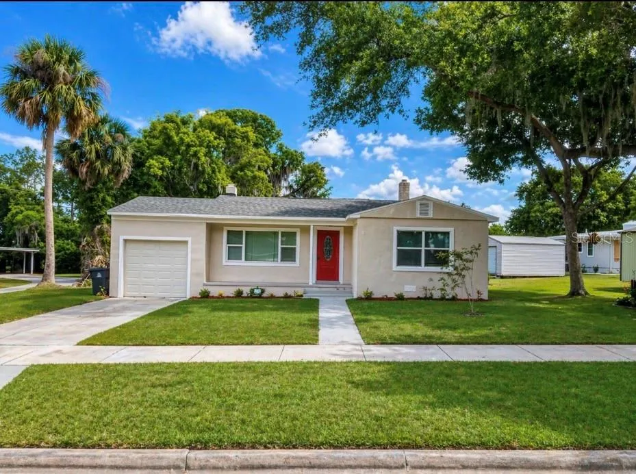 113 W DIVISION STREET Winter Garden, FL 34787