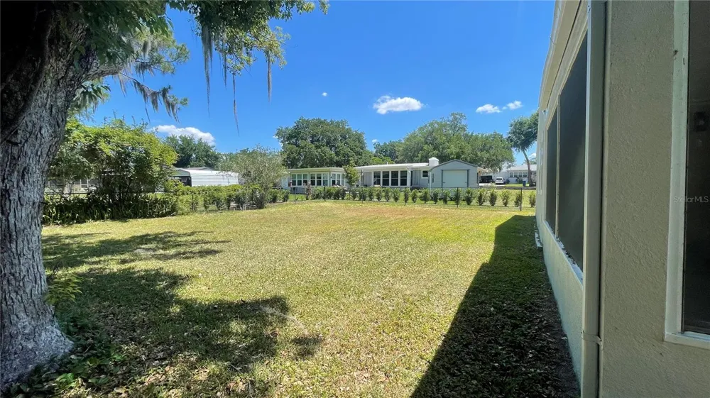 113 W DIVISION STREET Winter Garden, FL 34787