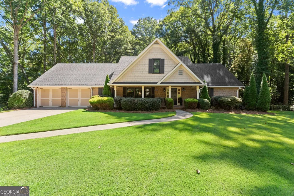 1479 Burns DR NE Gainesville, GA 30501