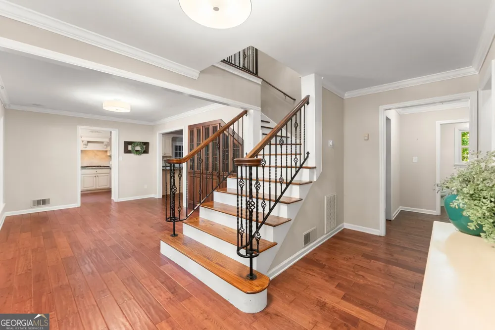 1479 Burns DR NE Gainesville, GA 30501