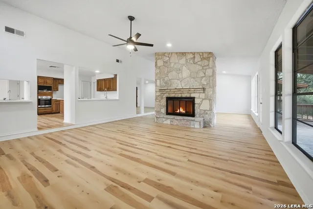 2163 ENCINO LOOP San Antonio, TX 78259