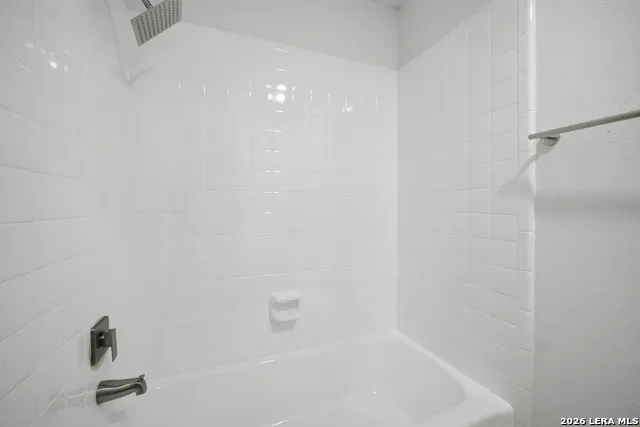 2163 ENCINO LOOP San Antonio, TX 78259